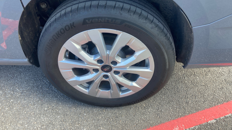 Ford Transit Connect 250 L2 Petrol 1.5 EcoBoost PHEV 150 Limited Van Auto